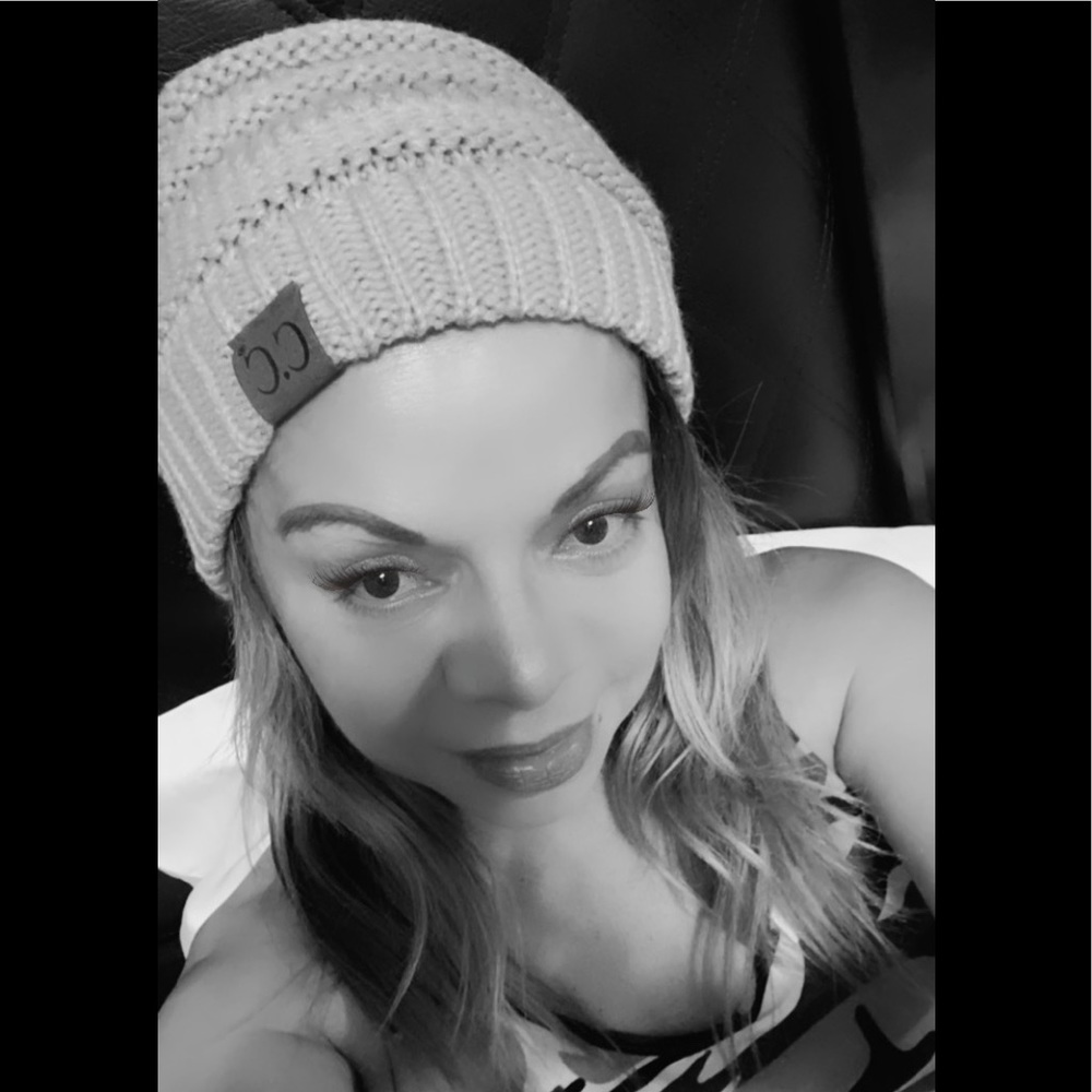 Meet your Posher, Miriam